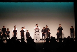 縁に感謝し、親を大切にします。